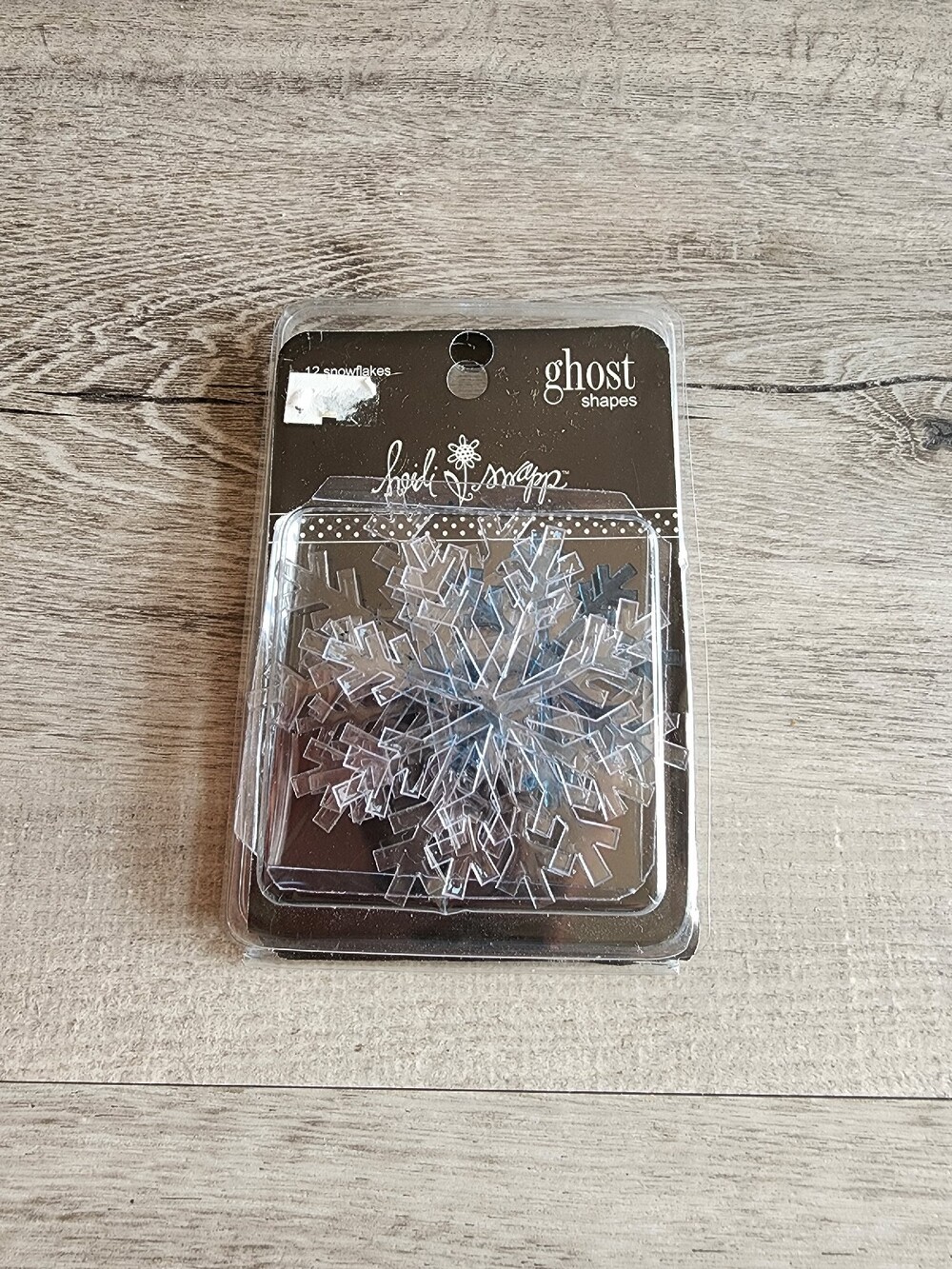 Heidi Swapp Ghost Shapes Snowflakes 6 Clear, 1 Blue - Scrapbooking Cards